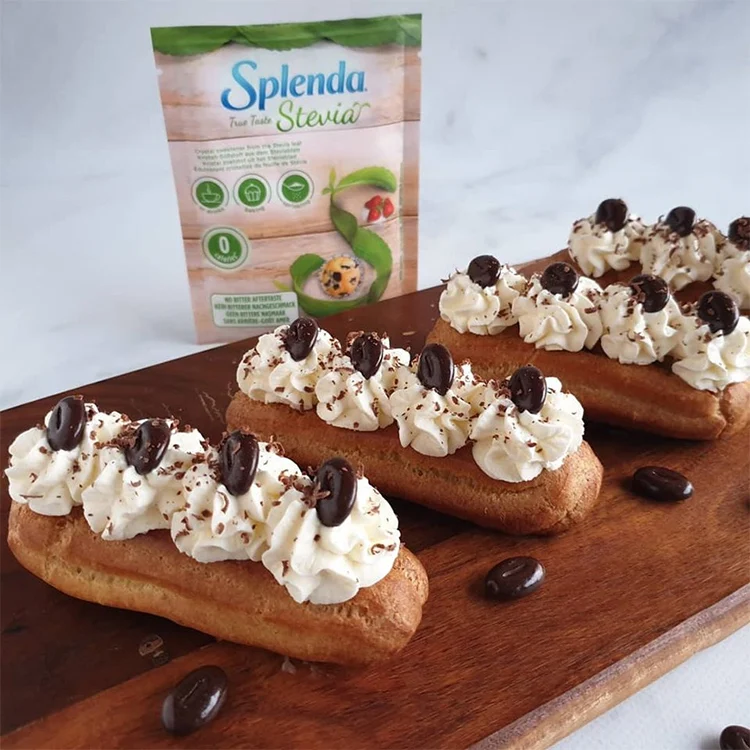 Chocolade laagjes panna cotta 8 SPLENDA koffie eclairs - Mariska