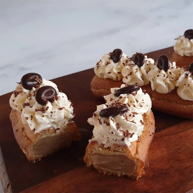 Chocolade laagjes panna cotta 9 SPLENDA koffie eclairs - Mariska