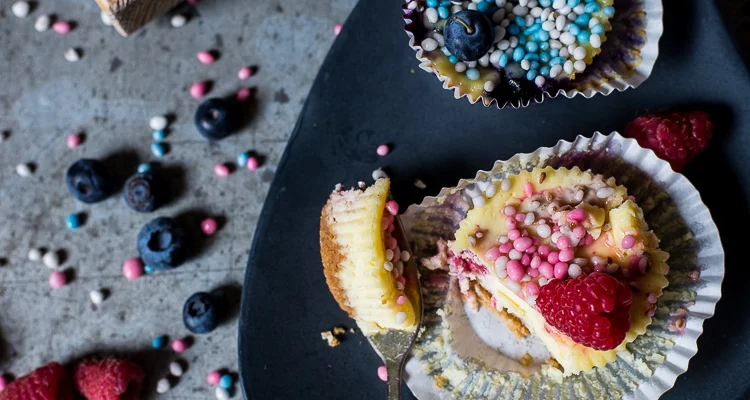 Fastfood Friday: Kraamweek cheesecakes met muisjes 5 Kraamweek cheesecakes met muisjes