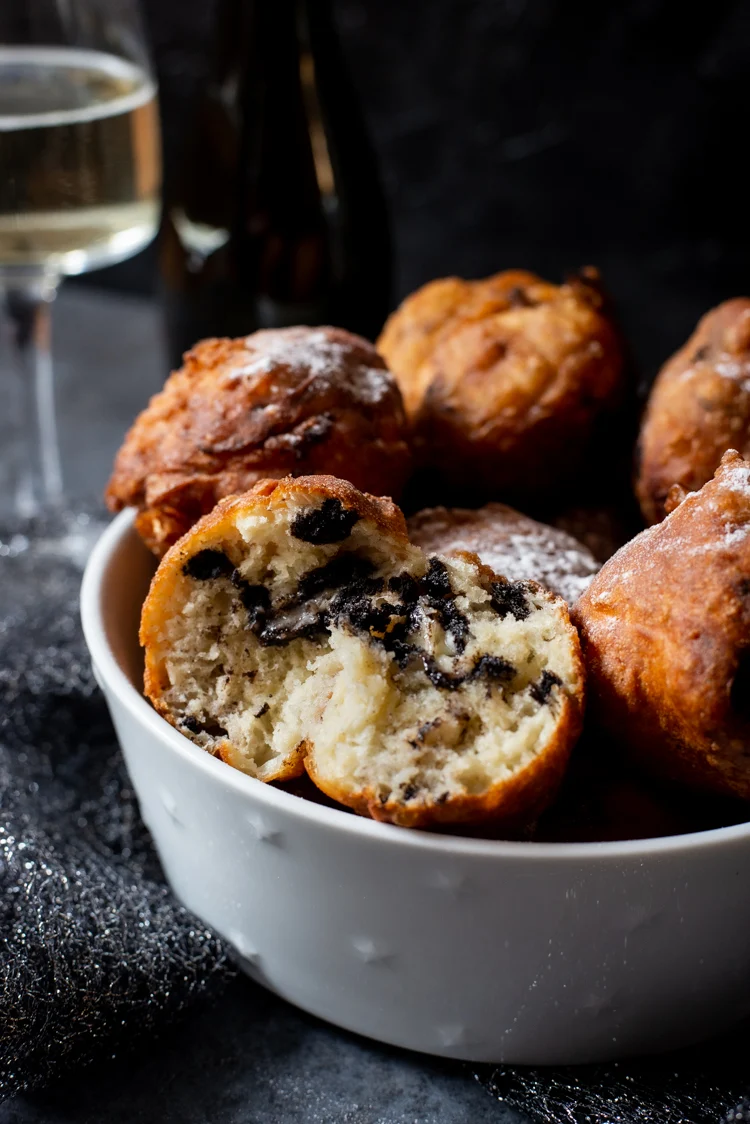 Fastfood Friday: Oreo oliebollen 1 Oreo oliebollen