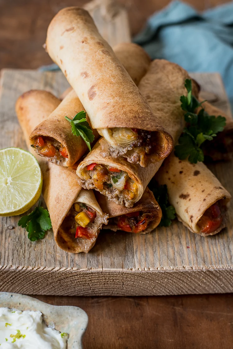 Fastfood Friday: Tacorolletjes uit de oven 1 Tacorolletjes uit de oven