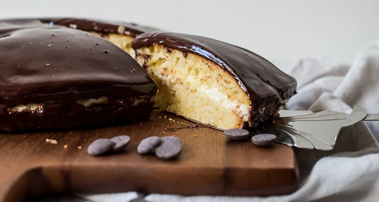 Fastfood Friday: Boston cream pie 40 Boston Cream Pie