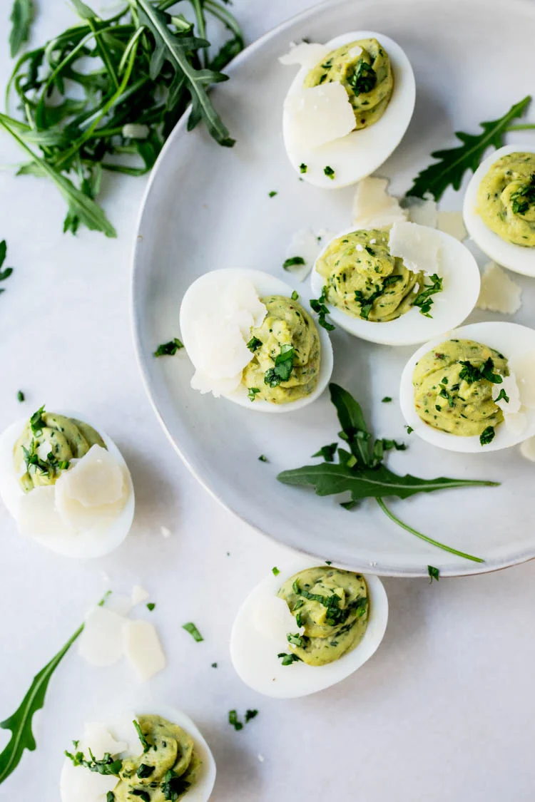 Gevulde eieren met pesto 1 PASEN GevuldeEierenmetPesto ST