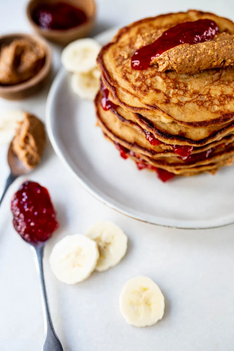 Peanut butter & jelly banana pancakes 1 PeanutButterJellyBananaPancakes ST
