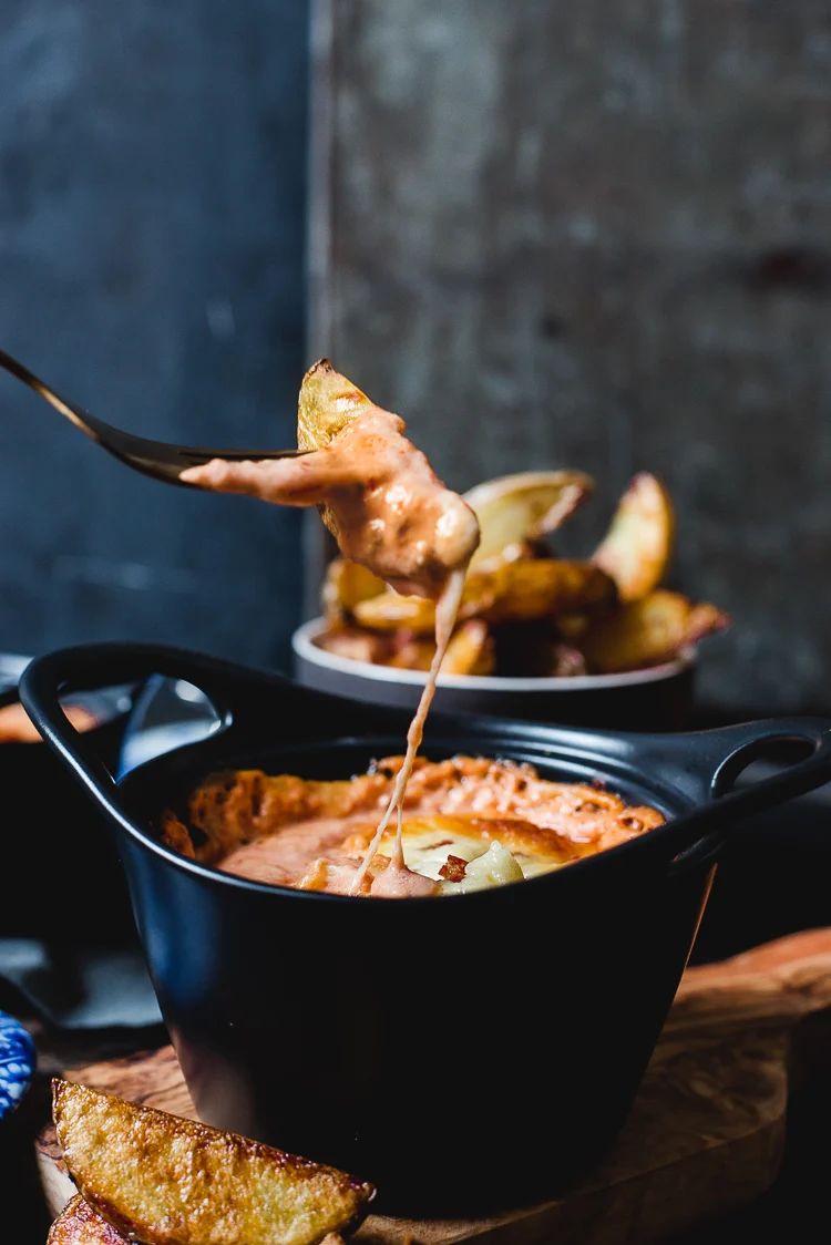 Fastfood Friday: Aardappelwedges met pizzadip 2 Aardappelwedges met pizzadip