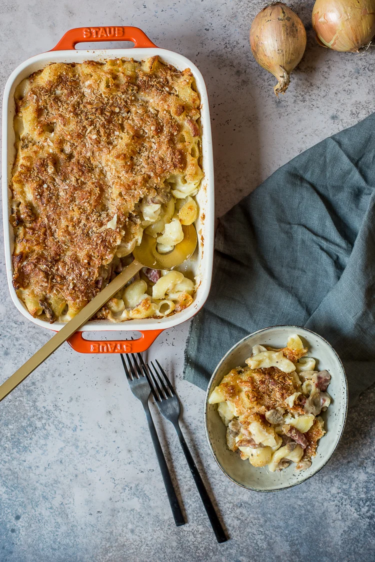 Fastfood Friday: Mac & Cheese met cervelaat en champignons 2 Mac & Cheese met cervelaat en champignons