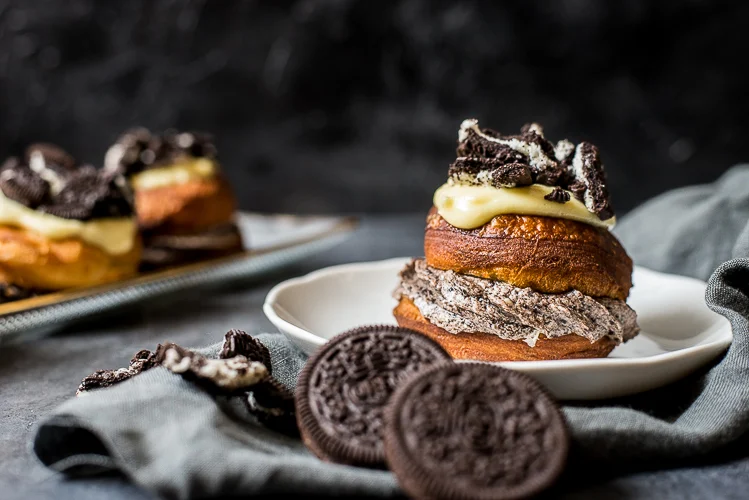 Oreo cronuts