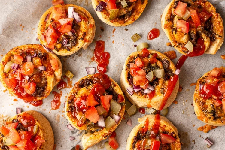 Fastfood Friday: Cheeseburger pizzarolls 23 Cheeseburger pizzarolls