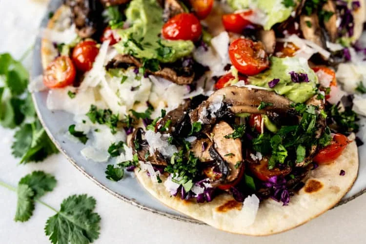 Tortilla's met Gebakken Portobello en Pecorino 2 TortillasPortobelloPecorino FI