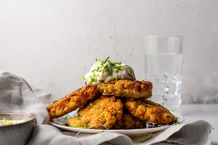 Fastfood Friday: Maiskoekjes met cheddar en jalapeño 38 Maiskoekjes met cheddar en jalapeno