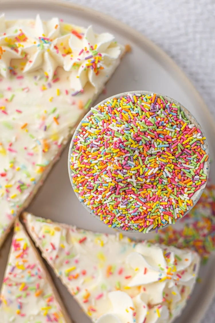 Fastfood Friday: No bake Birthday cheesecake 2 No bake Birthday Cheesecake