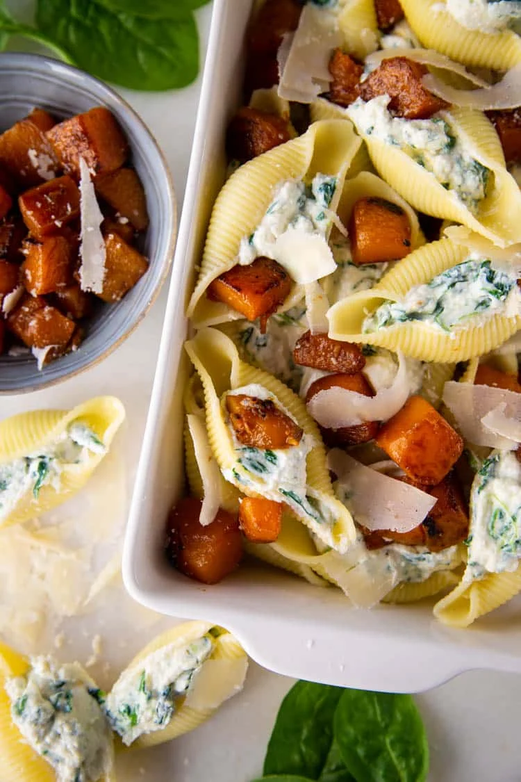 Pastaschelpen met Spinaziericotta en Gebakken Pompoen 1 PastaSchelpenPompoenRicotta ST