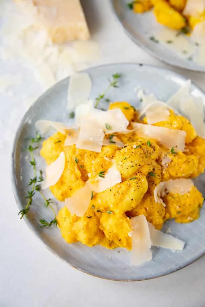 Gnocchi met Pompoensaus en Parmezaan 25 Gnocchi met Pompoen en Parmezaan_ST