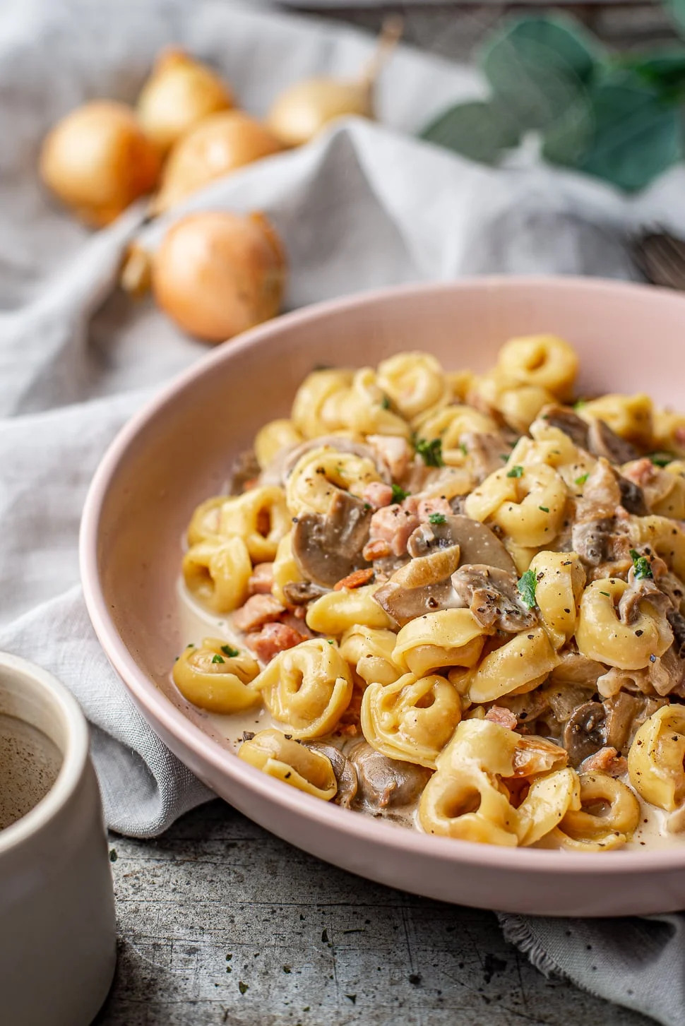 Paddenstoelen tortellini met gekarameliseerde ui 2 Paddenstoelen tortellini