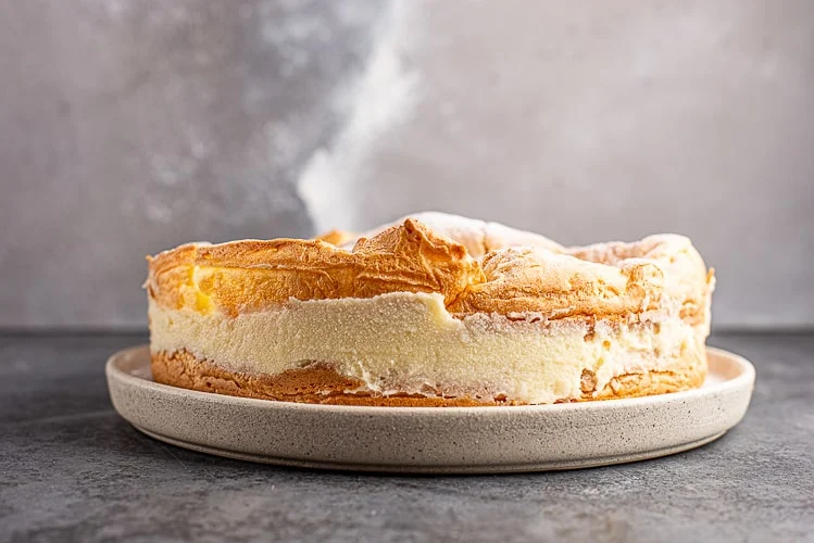 Fastfood Friday: Soezentaart met custard (Poolse 'Karpatka') 3 Soezentaart met custard