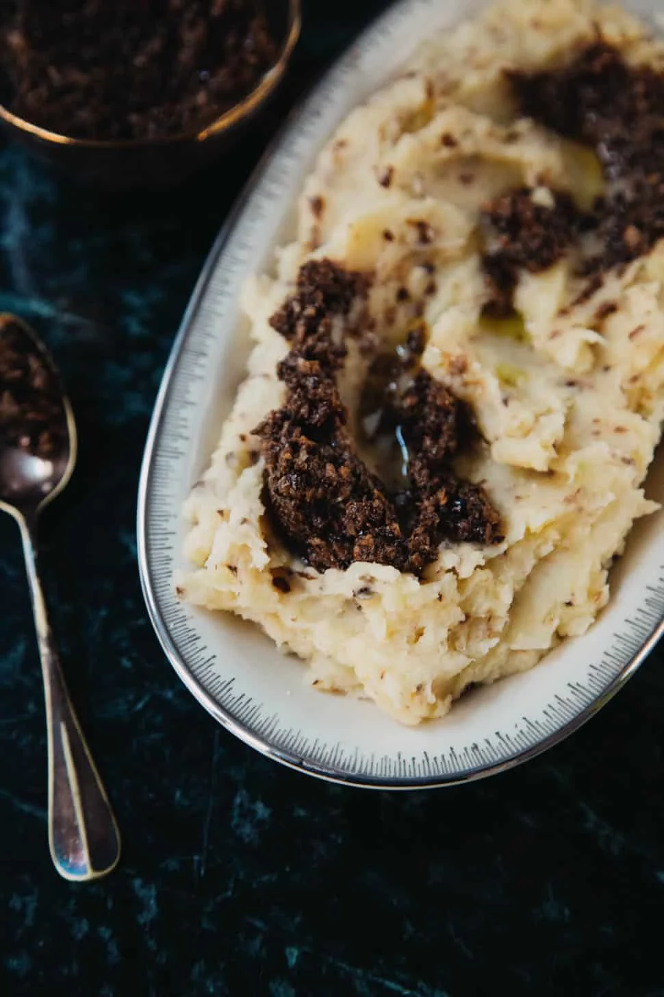 Aardappel Pastinaak Puree met Truffeltapenade 1 AardappelPastinaakPureeTruffeltapenade ST