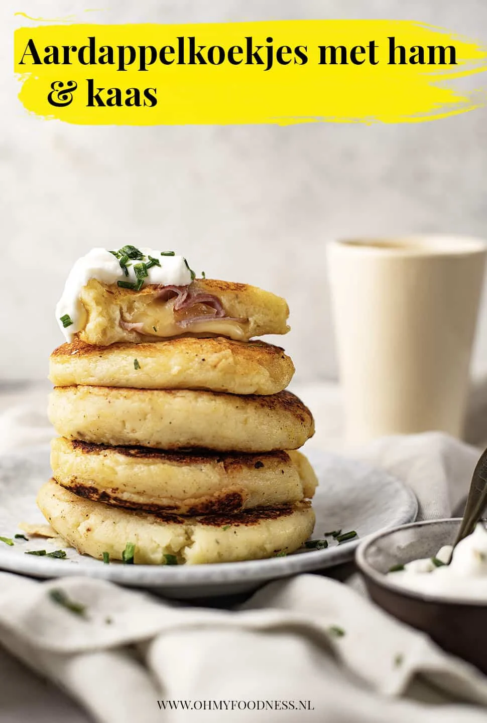 Gevulde aardappelkoekjes 3 Gevulde aardappelkoekjes met ham en kaas