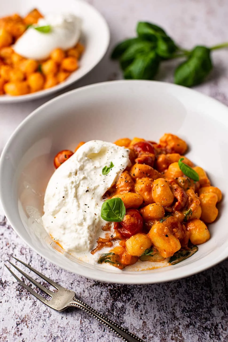 Romige gnocchi met burrata 2 gnocchi met burrata