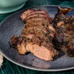 Brisket van de BBQ