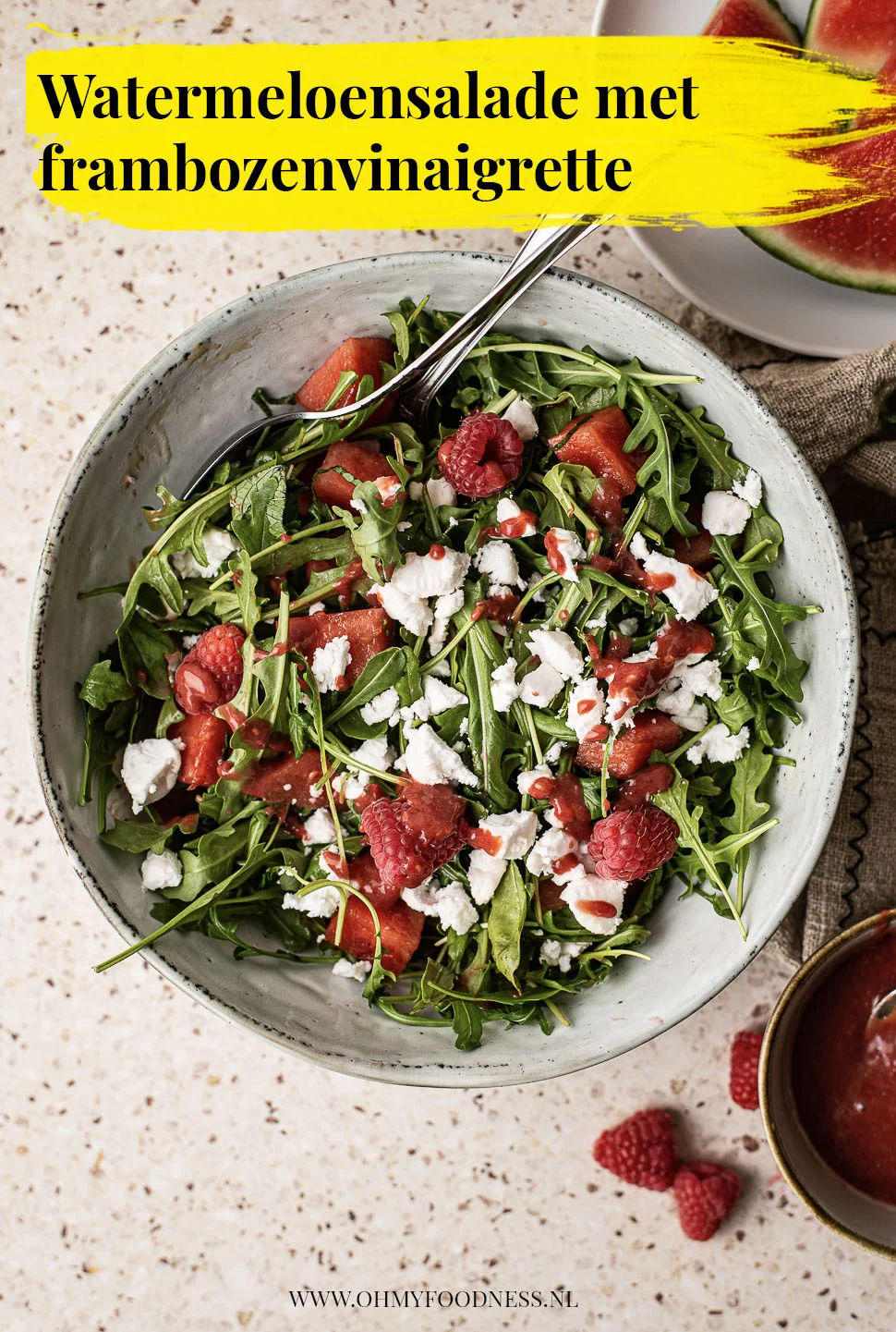 Watermeloensalade met rucola en frambozenvinaigrette 3 Watermeloensalade met frambozenvinaigrette
