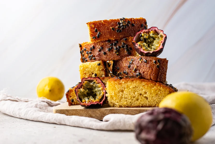 Fastfood Friday: Citroencake met passievruchtsiroop 2 citroencake met passievruchtsiroop