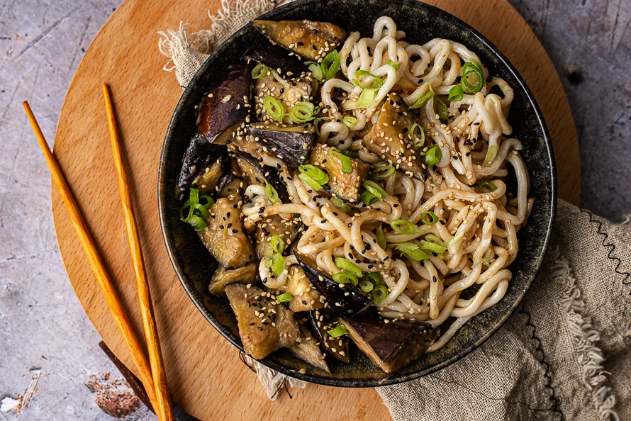 Gewokte aubergine met miso 2 gewokte aubergine met miso