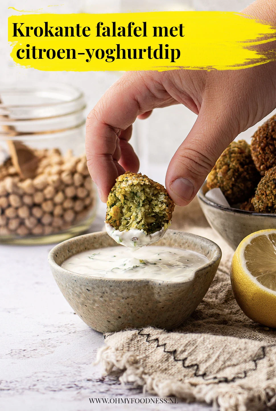 Krokante falafel met citroen-yoghurtdip 5 Krokante falafel met citroen-yoghurtdip