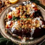 Met couscous gevulde aubergine