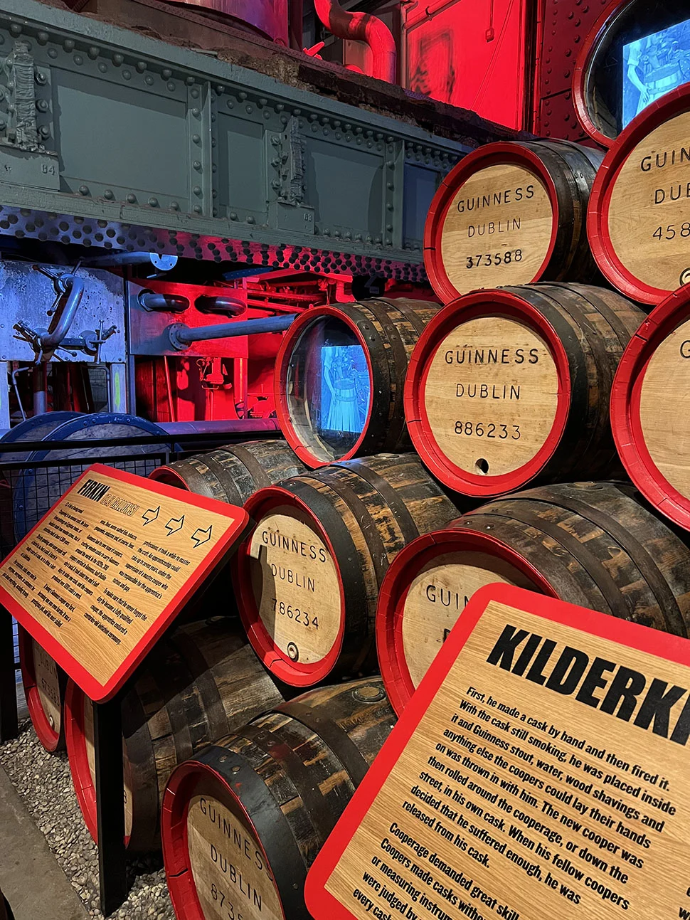 CITY GUIDE DUBLIN - TO DO 2 Guinness Storehouse