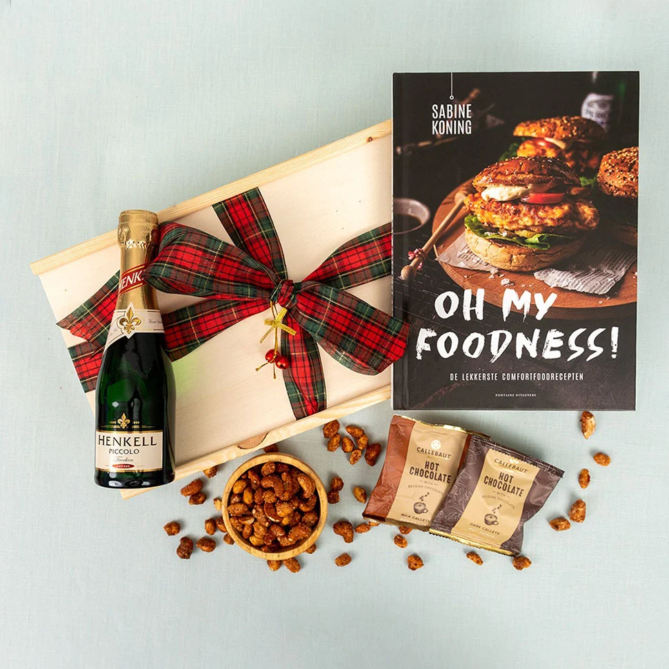 OMF x Bas Boeren Noten kerstpakket