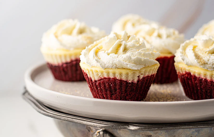 Fastfood Friday: Red Velvet cheesecake cupcakes 2 Red Velvet cheesecakecupcakes