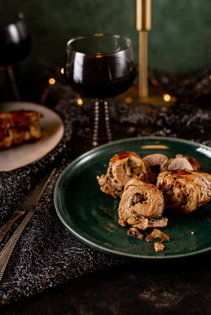 Gevulde varkenshaas met paddenstoelentapenade 10 Gevulde varkenshaas met paddenstoelentapenade