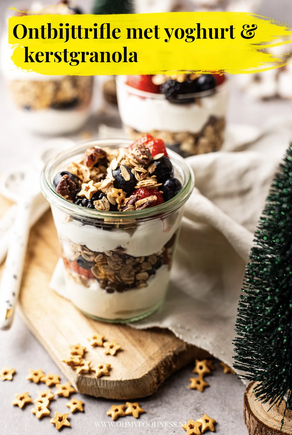 Ontbijttrifle met yoghurt & kerstgranola 5 Ontbijttrifle met yoghurt en kerstgranola