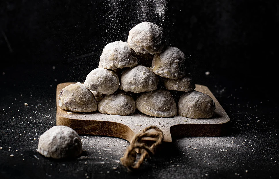 Witte chocolatechip en pecannoten sneeuwballen 2 Witte chocolatechip en pecannoten sneeuwballen