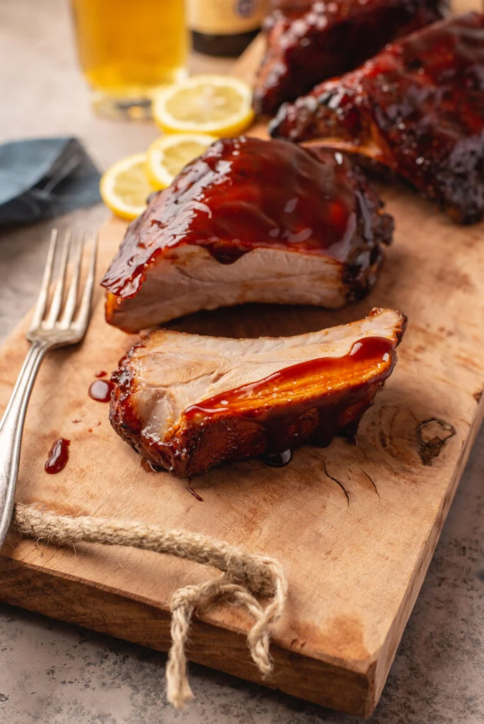 Fastfood Friday: Plakkerige spareribs uit de oven 32 Plakkerige spareribs uit de oven