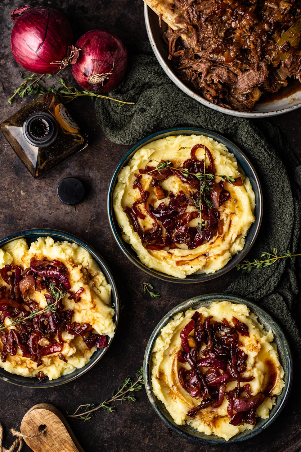 Aardappelpuree met balsamico-uitjes