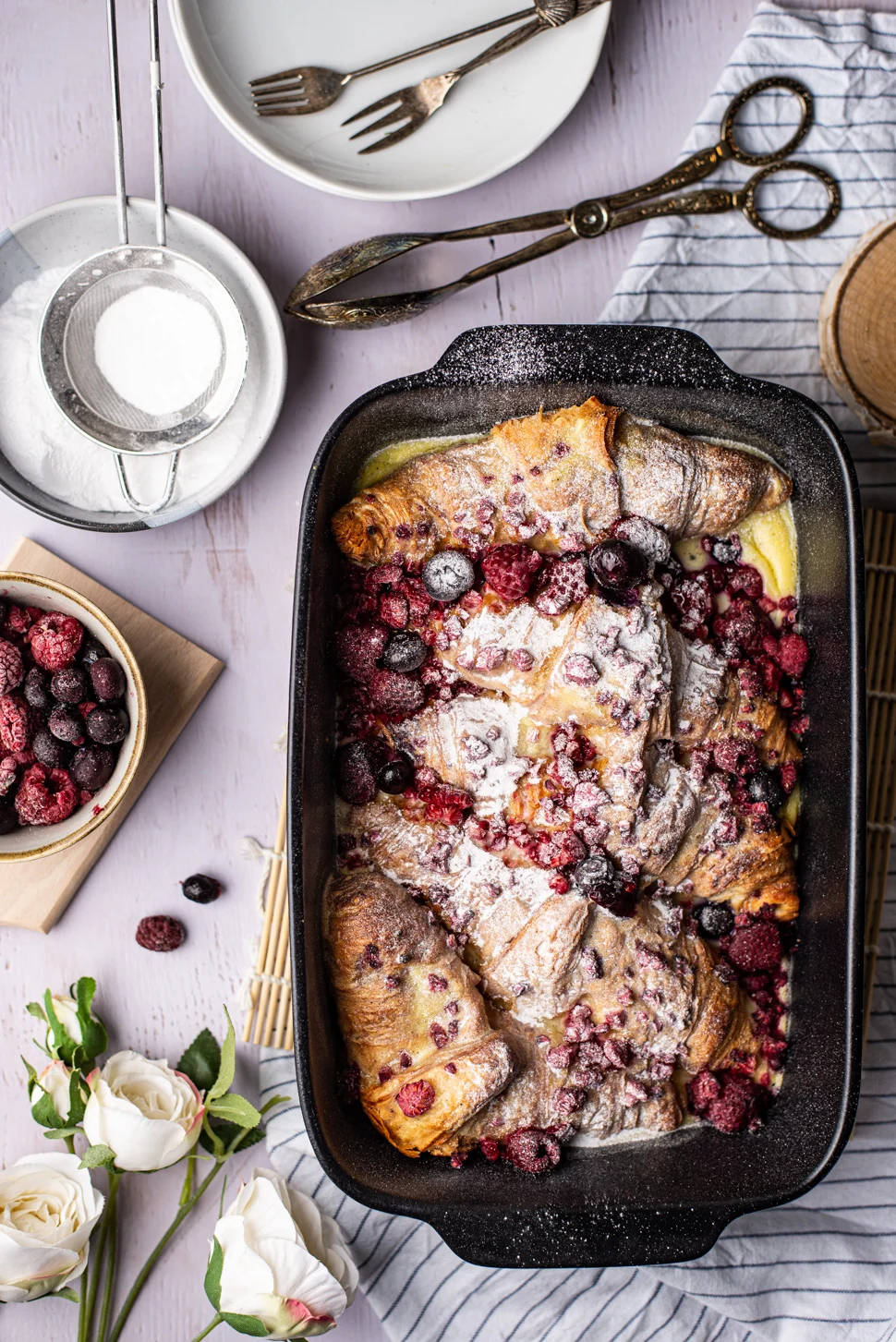 15x kerstontbijt recepten 4 croissantbake met vanille en rood fruit