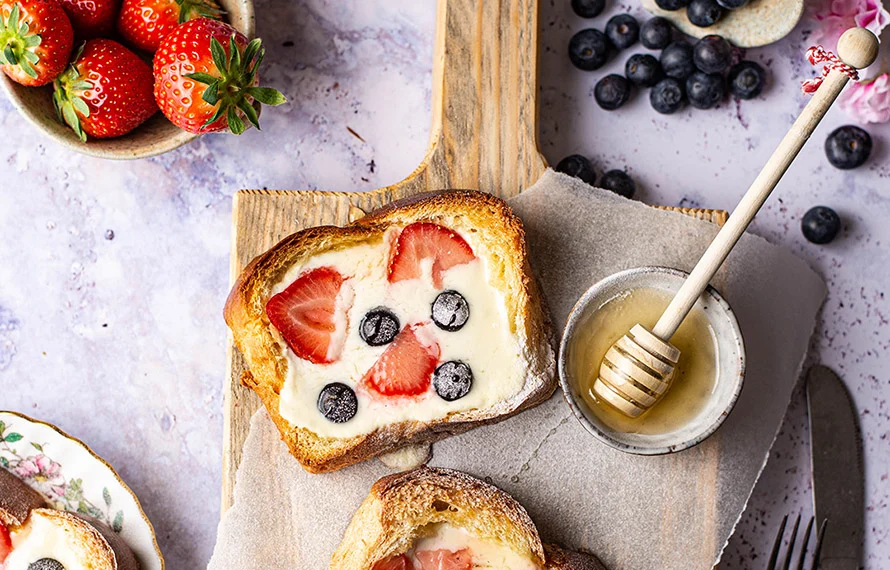Custardtoast met rood fruit 2 Custardtoast met rood fruit
