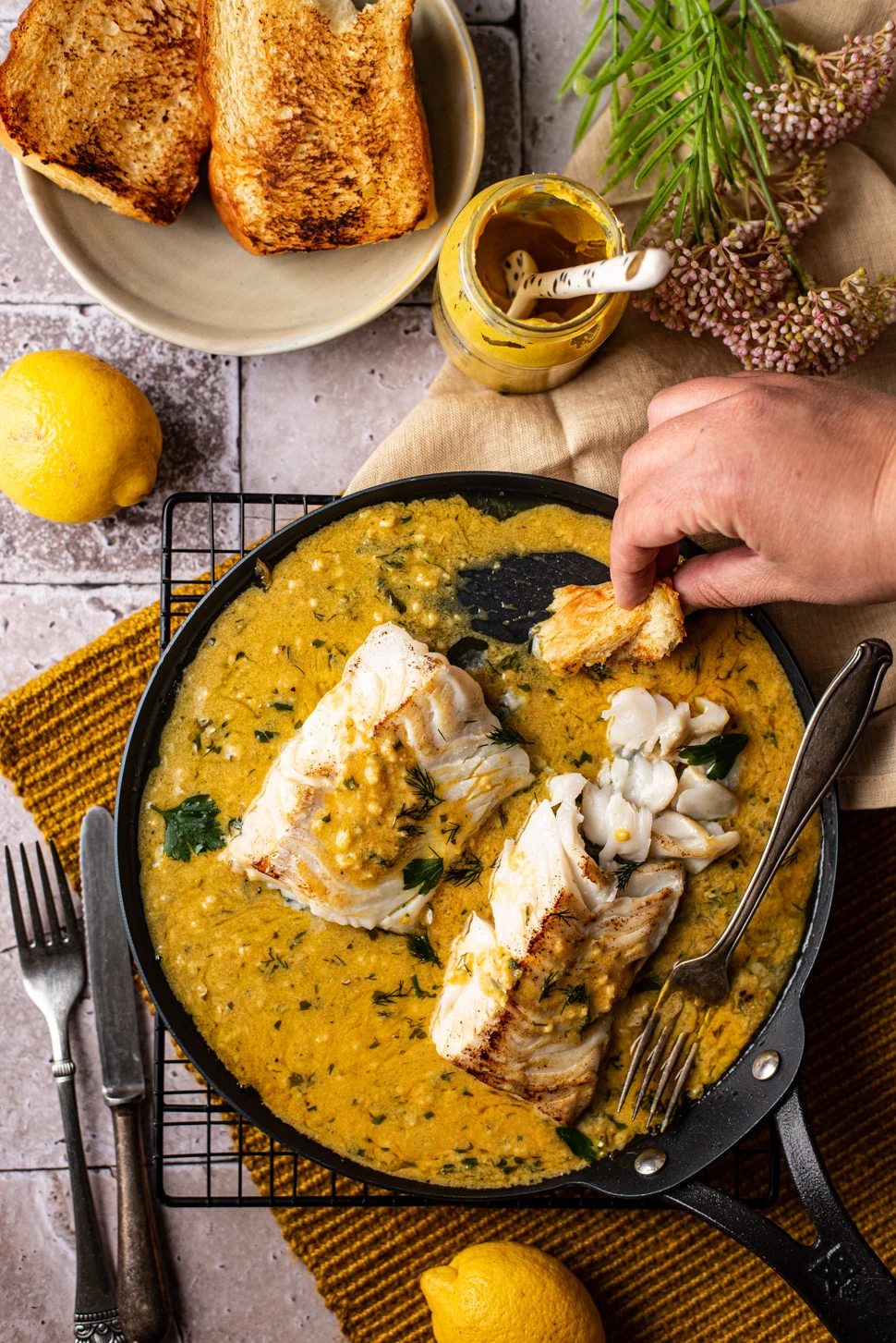 Kabeljauw in kruidenboter-citroensaus 2 kabeljauw in kruidenboter-citroensaus