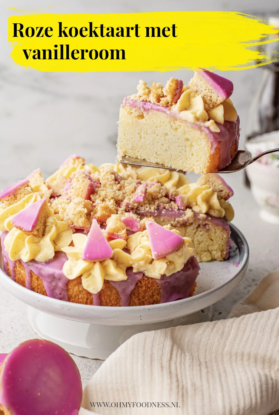 Roze koektaart met vanilleroom 4 Roze koektaart met vanilleroom
