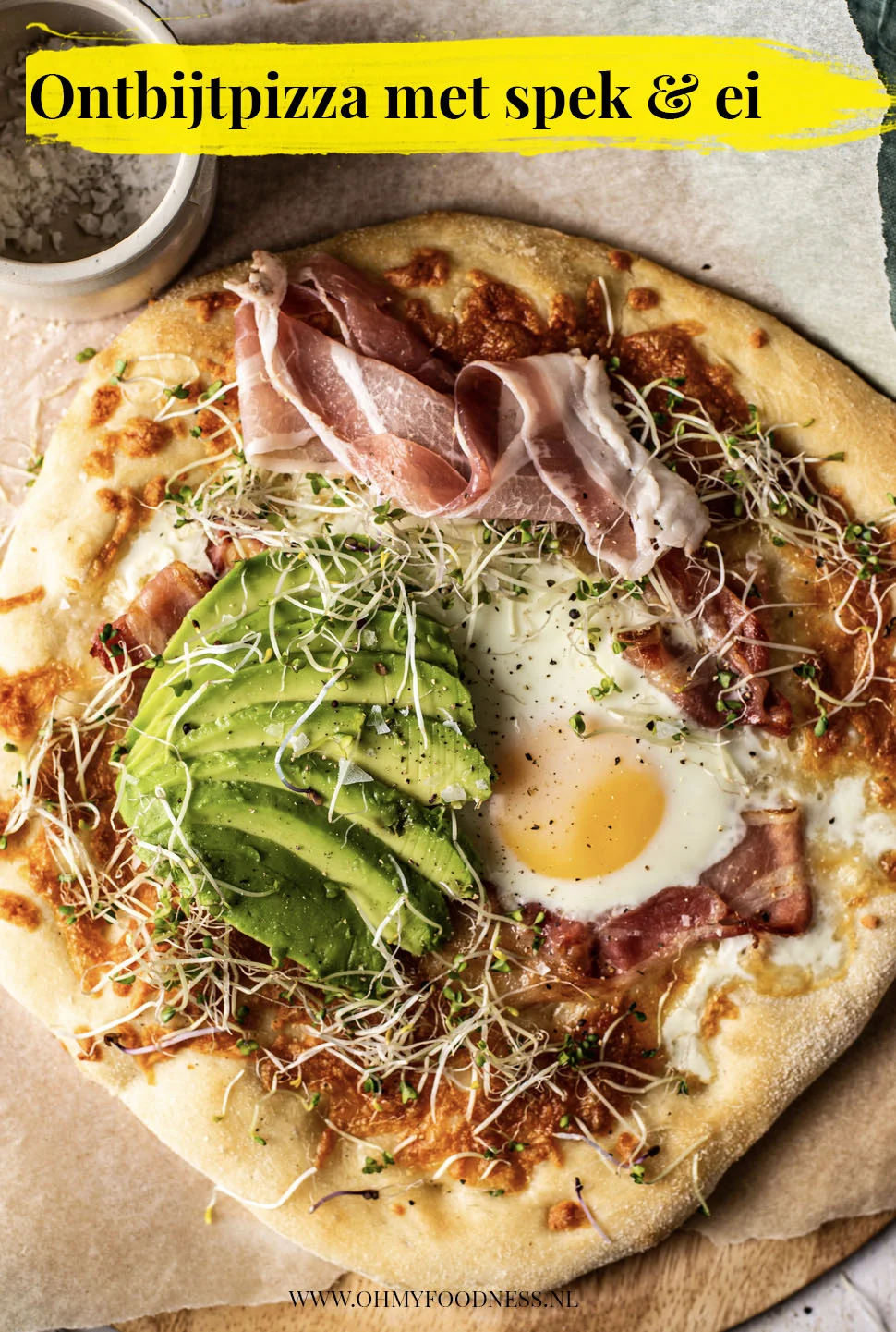 Ontbijtpizza met ei en spek 4 Ontbijtpizza met ei en spek