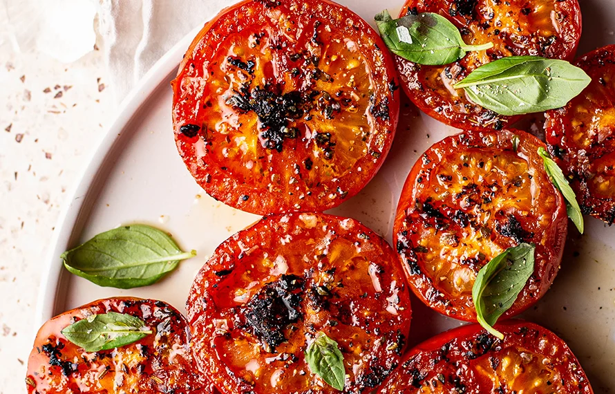 Gegrilde knoflooktomaten 3 Gegrilde knoflooktomaten