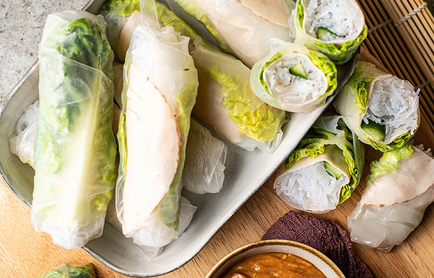 Verse springrolls met pindadip 3 verse springroll met pindadip
