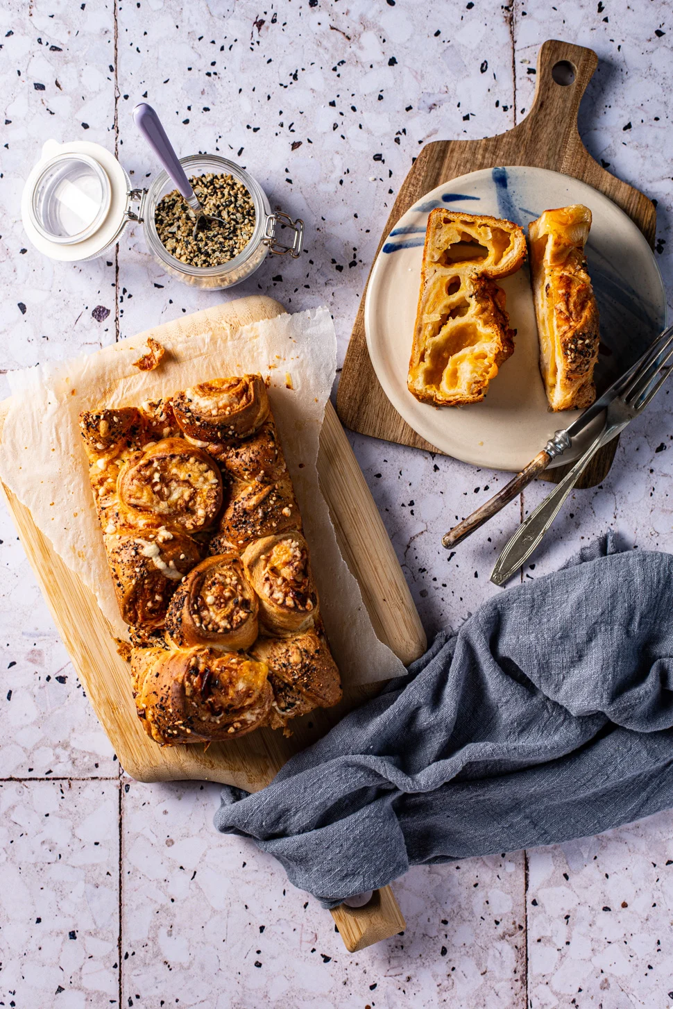 Fastfood Friday: Kaas-uibrood van croissantdeeg 1 kaas-uibrood van croissantdeeg