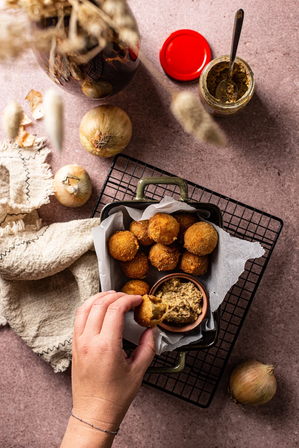Bitterballen van stamppot (Hutsballen) 2 vegetarische bitterbal