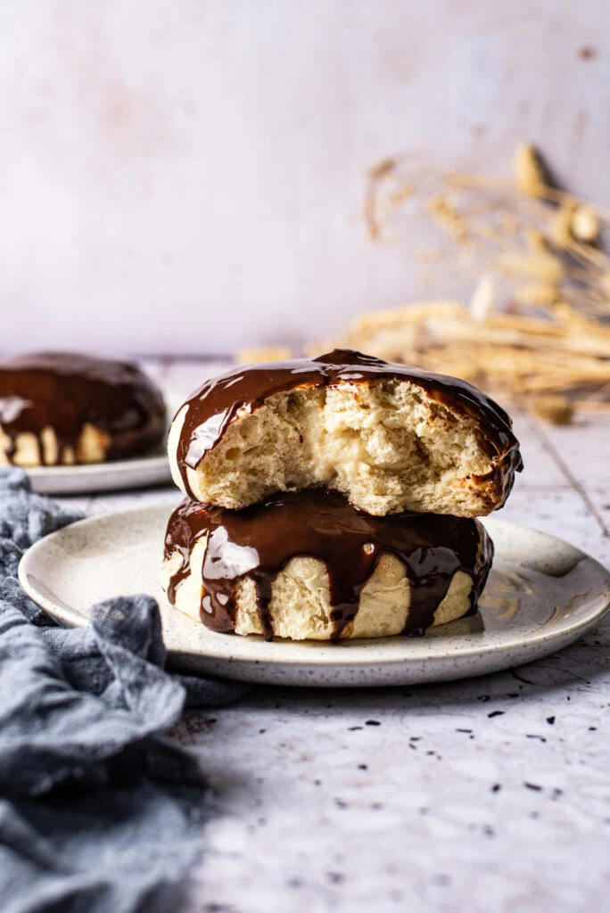 Puddingbroodjes met chocolade 5 puddingbroodjes met chocolade