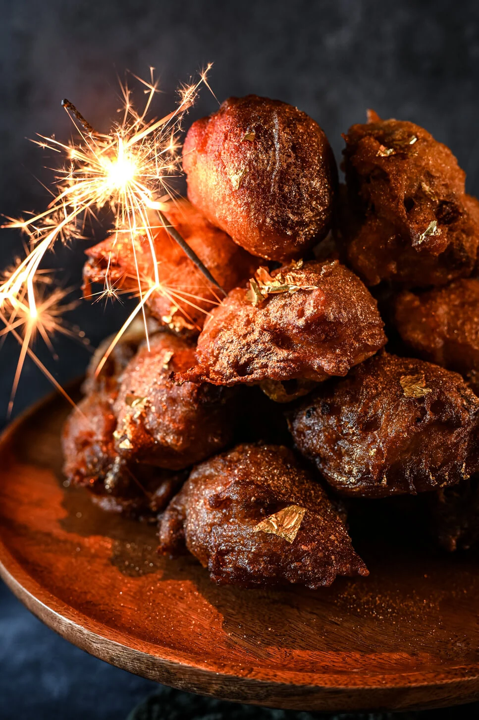 Oliebollen met stroopwafel & karamel 1 Oliebollen frituren