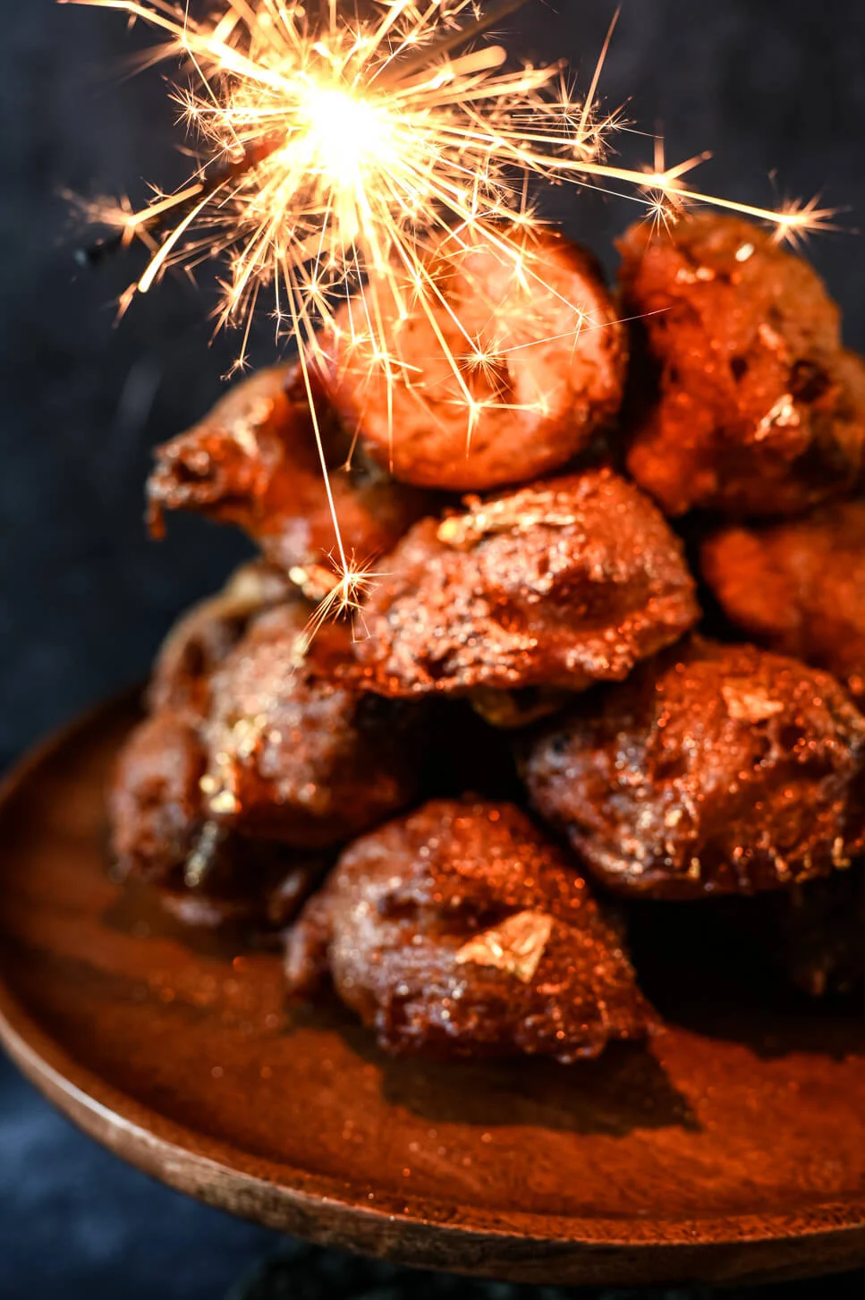 Oliebollen met stroopwafel & karamel 7 oliebollen met stroopwafel