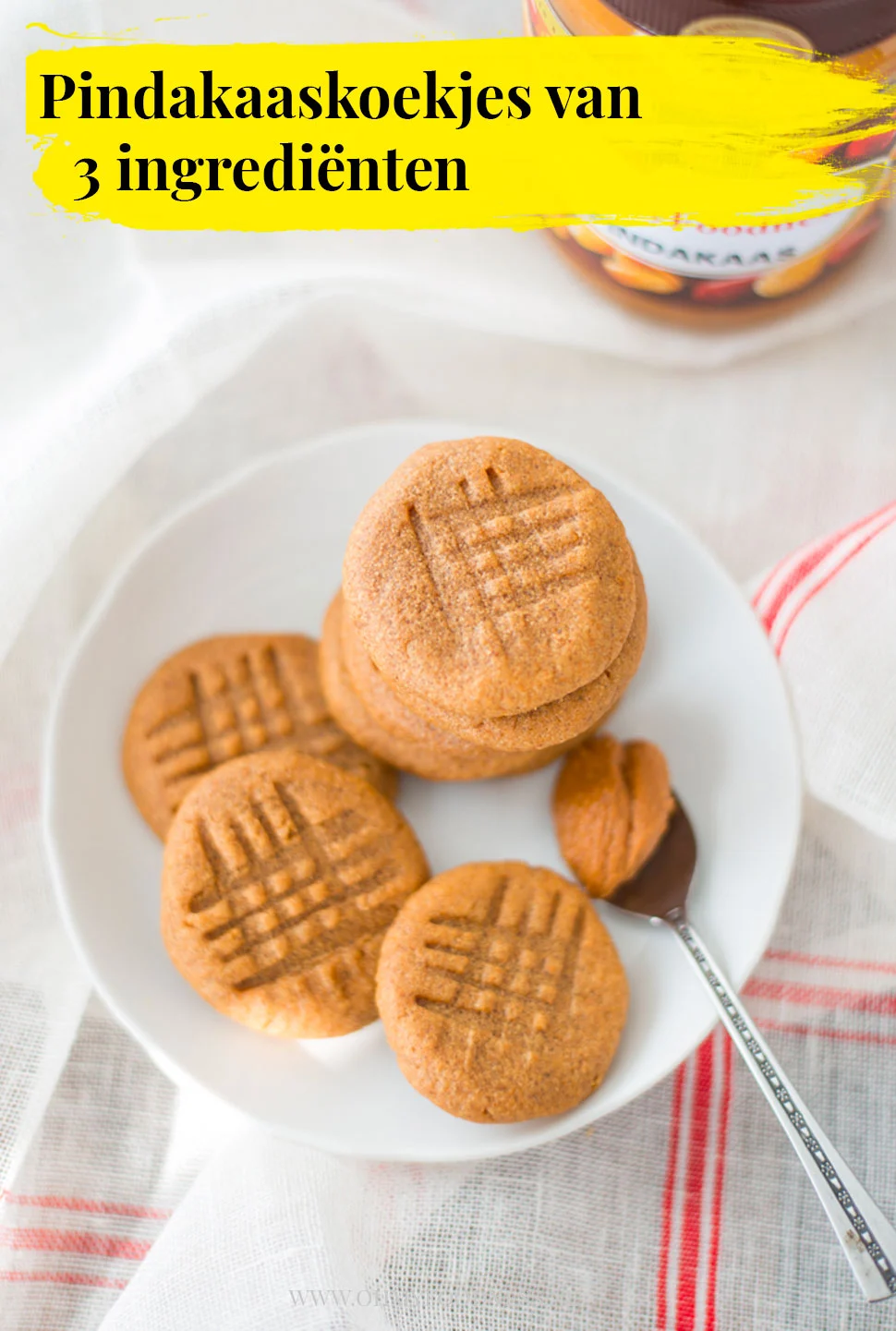 Pindakaaskoekjes met 3 ingrediënten 2 pindakaaskoekjes