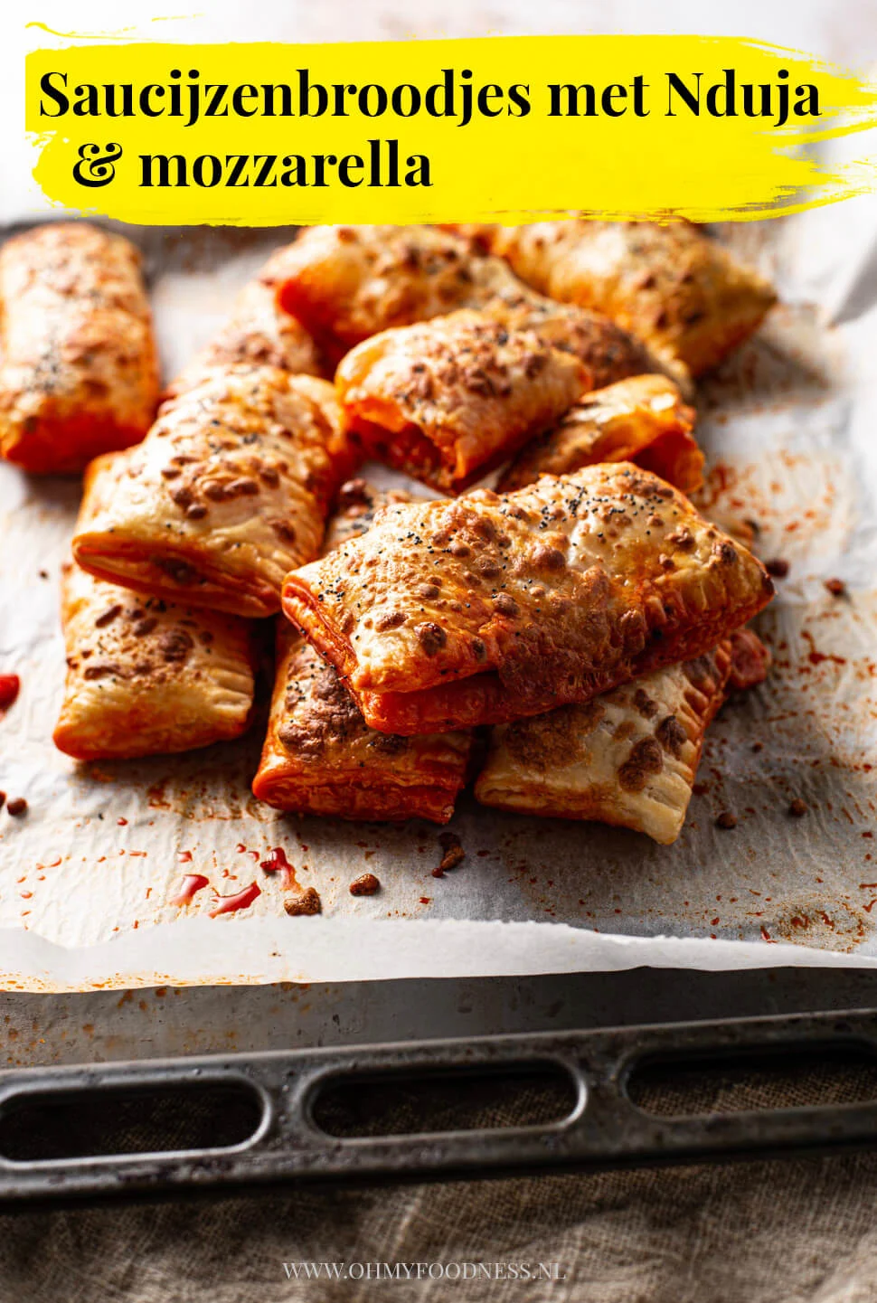 Saucijzenbroodjes maken met Nduja (Fastfood Friday) 3 Saucijzenbroodjes opwarmen